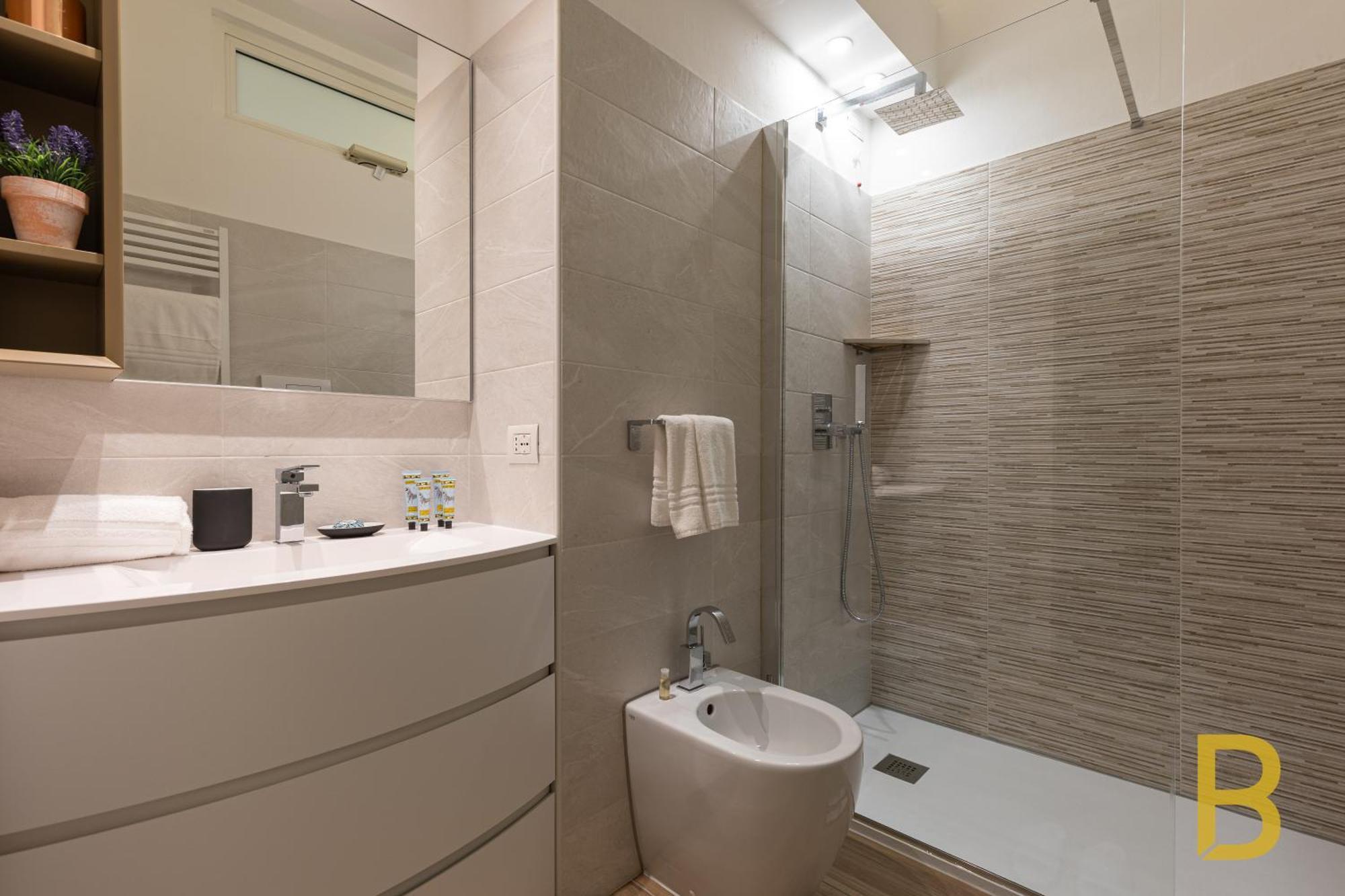 Beplace Apartments In Gioia Милан Экстерьер фото